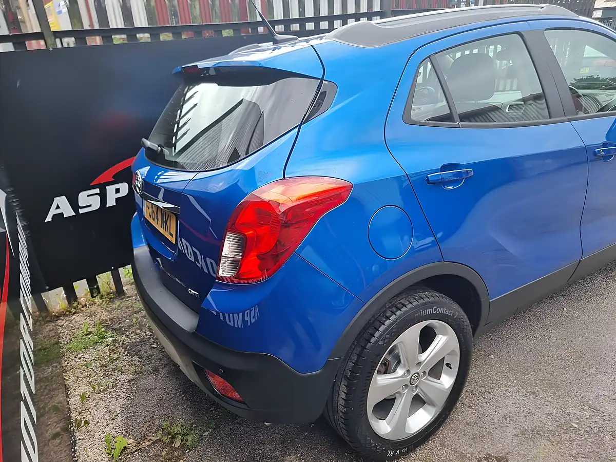 Used 2014 Vauxhall Mokka Exclusiv Blue - Interior and Exterior details 9