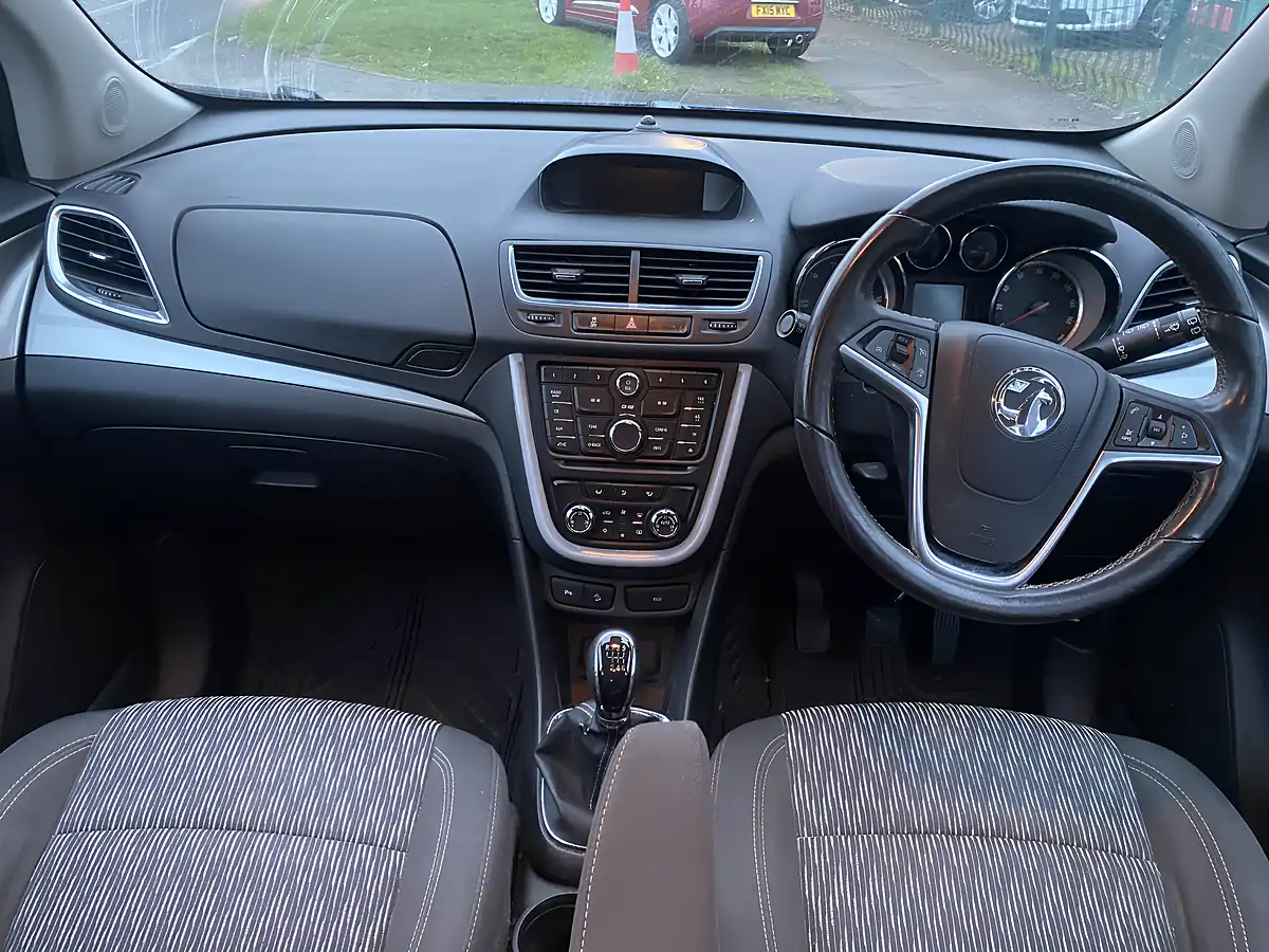 Used 2014 Vauxhall Mokka Exclusiv Blue - Interior and Exterior details 15