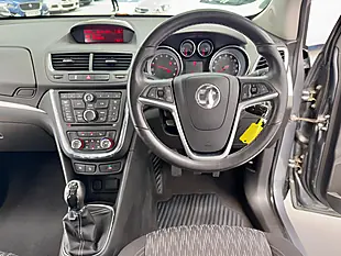 Used 2014 Vauxhall Mokka Exclusiv Grey - Interior and Exterior details 16