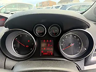 Used 2014 Vauxhall Mokka Exclusiv Silver - Interior and Exterior details 18