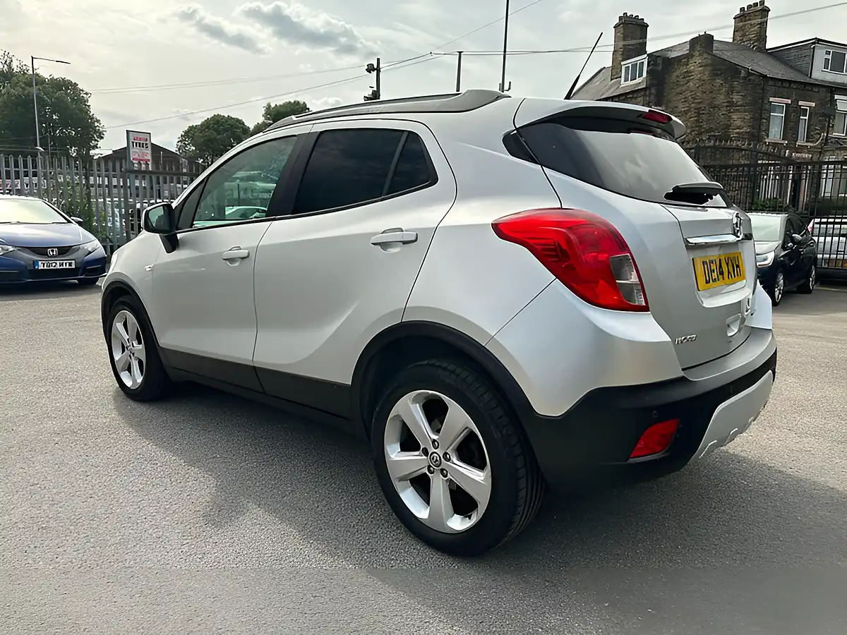 Used 2014 Vauxhall Mokka Exclusiv Silver - Interior and Exterior details 10