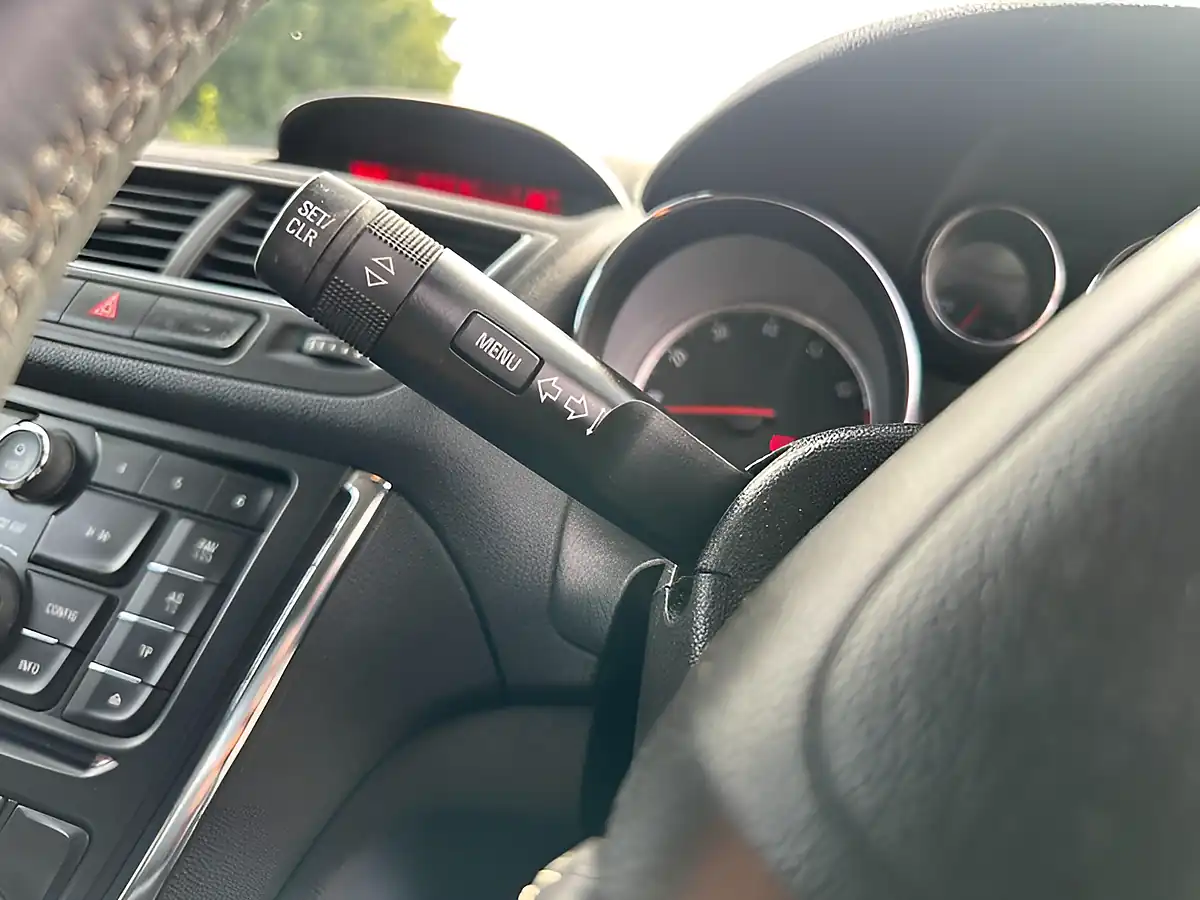 Used 2014 Vauxhall Mokka Exclusiv Silver - Interior and Exterior details 16