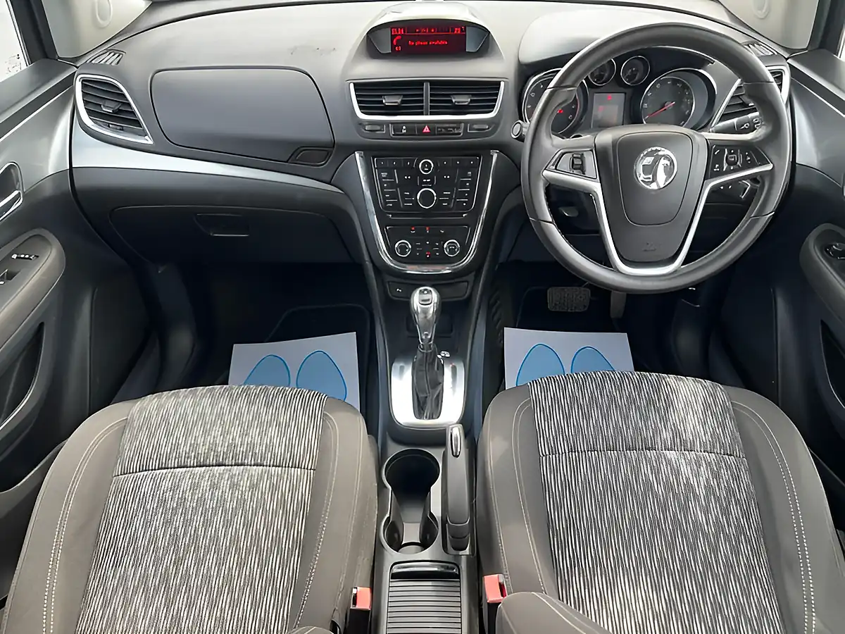 Used 2014 Vauxhall Mokka Exclusiv Silver - Interior and Exterior details 17