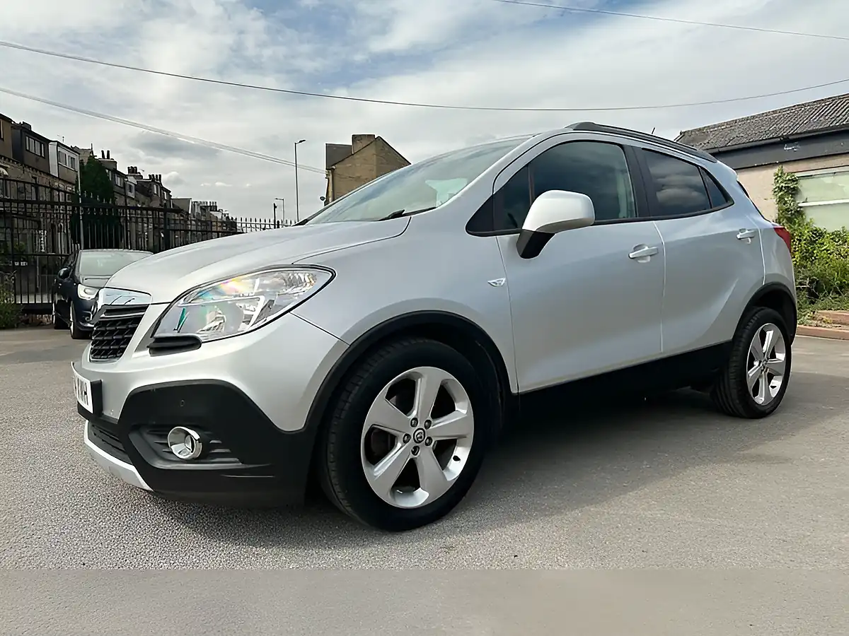 Used 2014 Vauxhall Mokka Exclusiv Silver - Interior and Exterior details 5