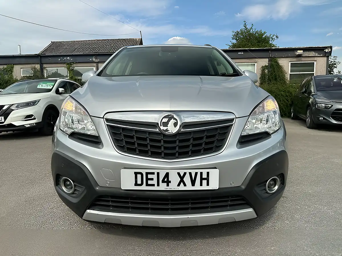 Used 2014 Vauxhall Mokka Exclusiv Silver - Interior and Exterior details 8