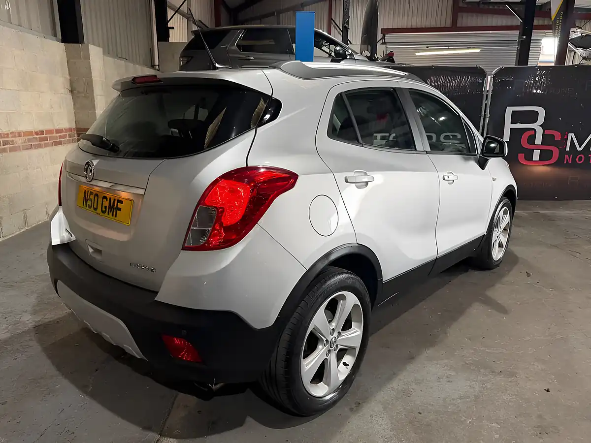 Used 2014 Vauxhall Mokka Exclusiv Silver - Interior and Exterior details 3