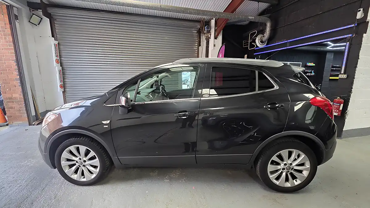 Used 2014 Vauxhall Mokka Se Black - Interior and Exterior details 8