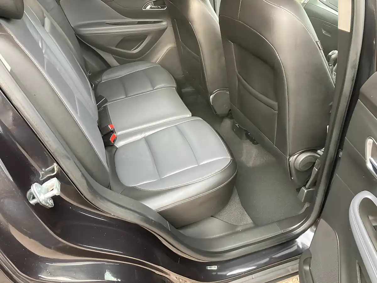 Used 2014 Vauxhall Mokka Se Black - Interior and Exterior details 7