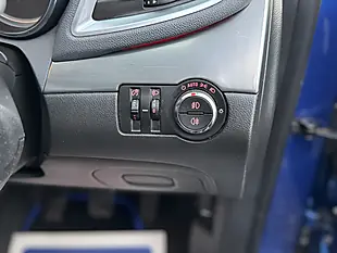 Used 2014 Vauxhall Mokka Se Blue - Interior and Exterior details 13