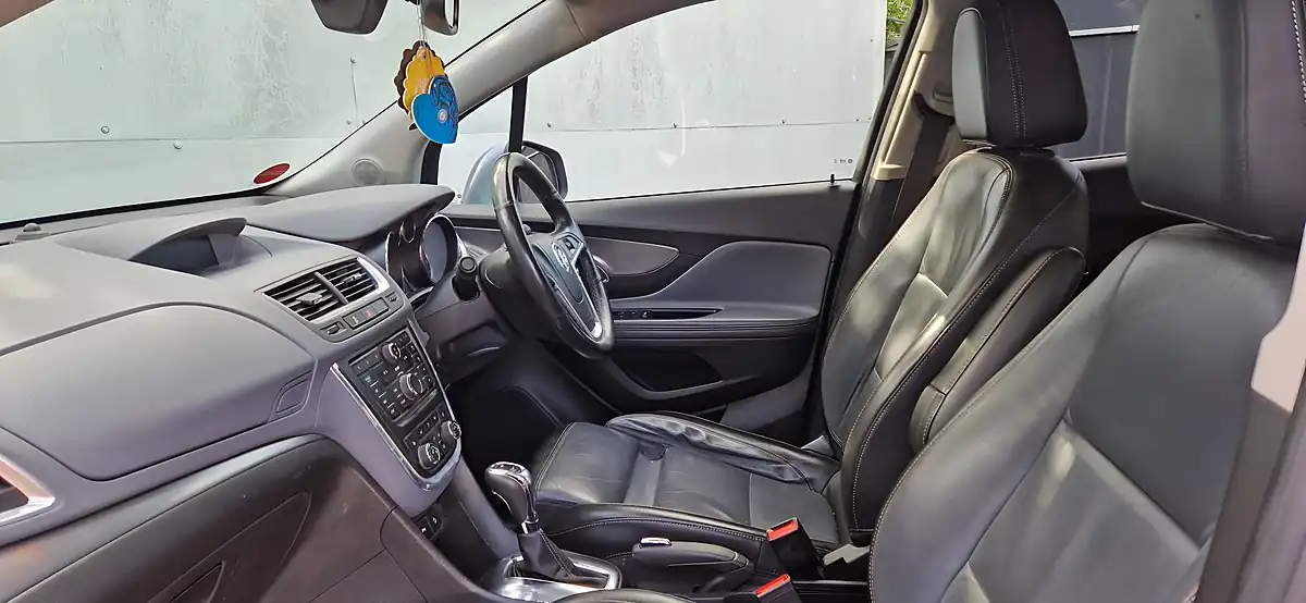 Used 2014 Vauxhall Mokka Se Grey - Interior and Exterior details 13