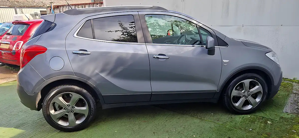 Used 2014 Vauxhall Mokka Se Grey - Interior and Exterior details 5