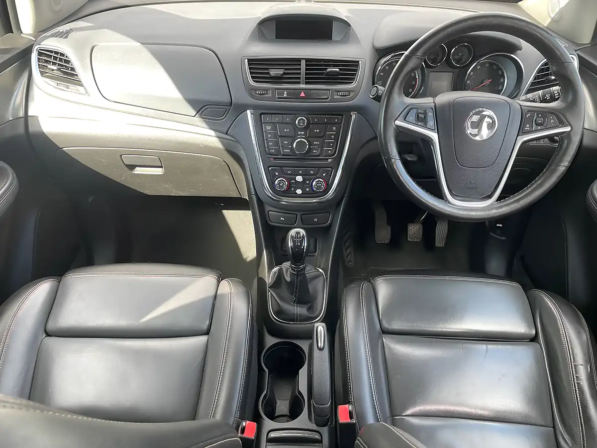 Used 2014 Vauxhall Mokka Se Grey - Interior and Exterior details 12