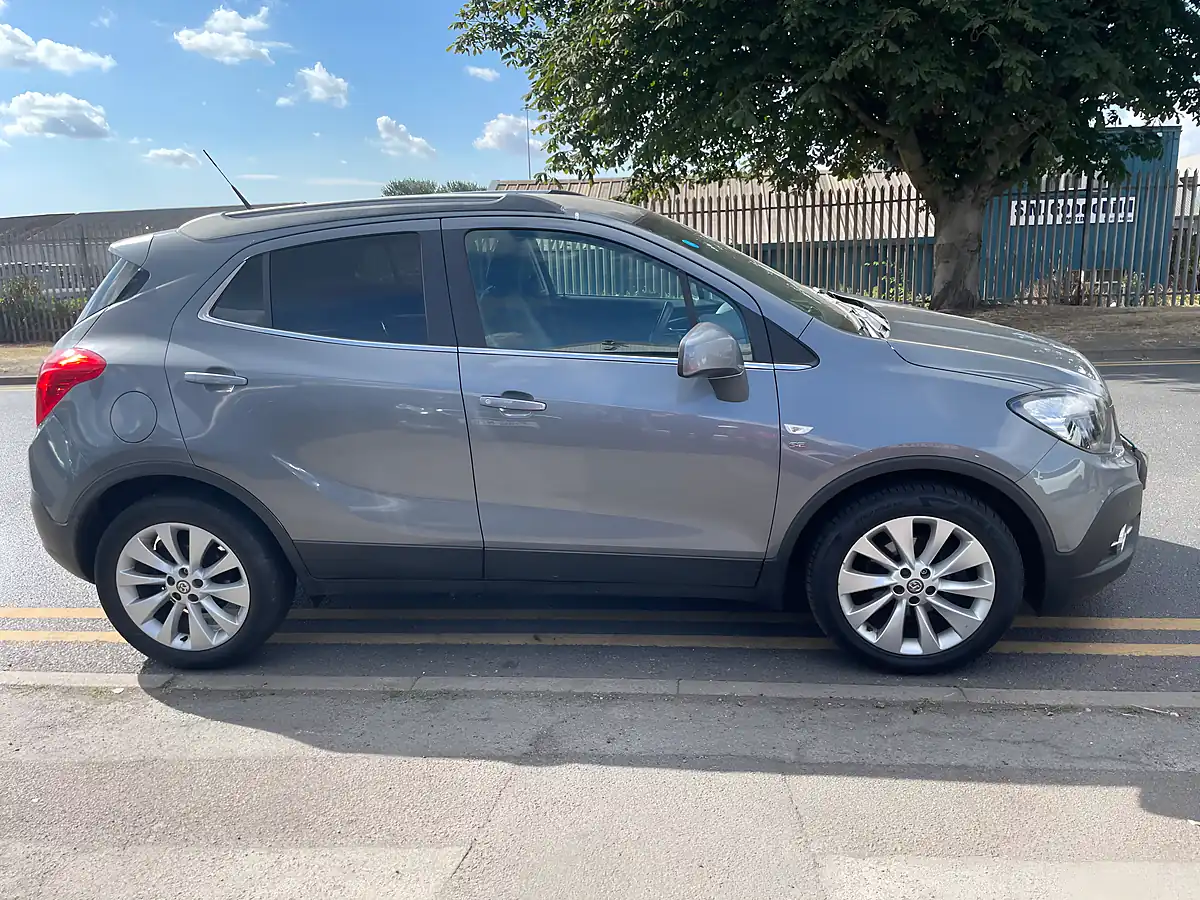 Used 2014 Vauxhall Mokka Se Grey - Interior and Exterior details 6