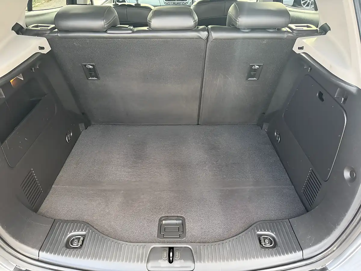 Used 2014 Vauxhall Mokka Se Grey - Interior and Exterior details 16