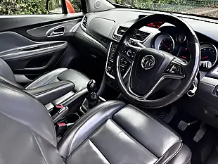Used 2014 Vauxhall Mokka Se Orange Rock Metallic - Interior and Exterior details 2