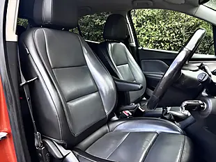 Used 2014 Vauxhall Mokka Se Orange Rock Metallic - Interior and Exterior details 8