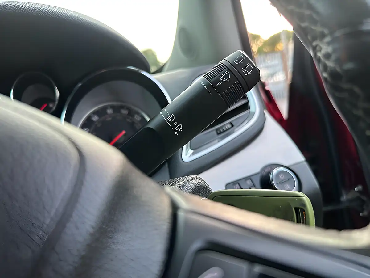 Used 2014 Vauxhall Mokka Se Red - Interior and Exterior details 17