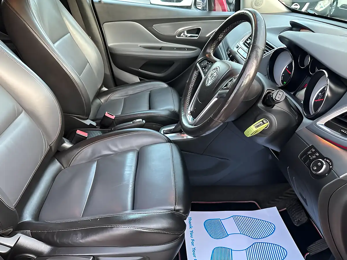 Used 2014 Vauxhall Mokka Se Red - Interior and Exterior details 6