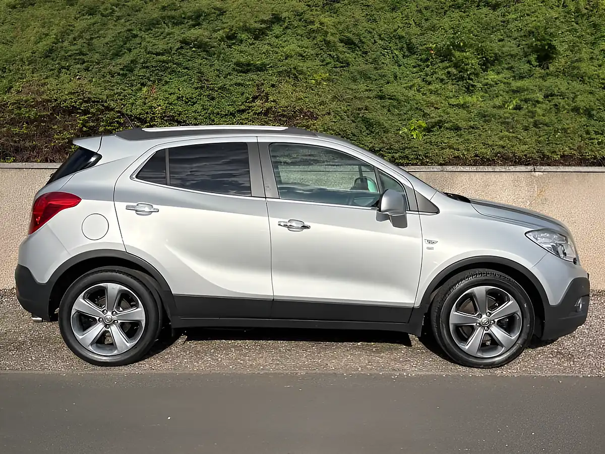 Used 2014 Vauxhall Mokka Se Silver - Interior and Exterior details 2
