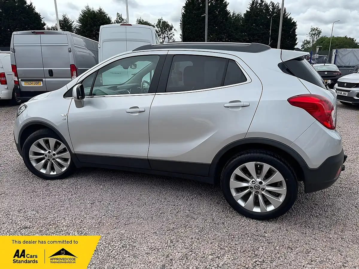 Used 2014 Vauxhall Mokka Se Silver - Interior and Exterior details 10
