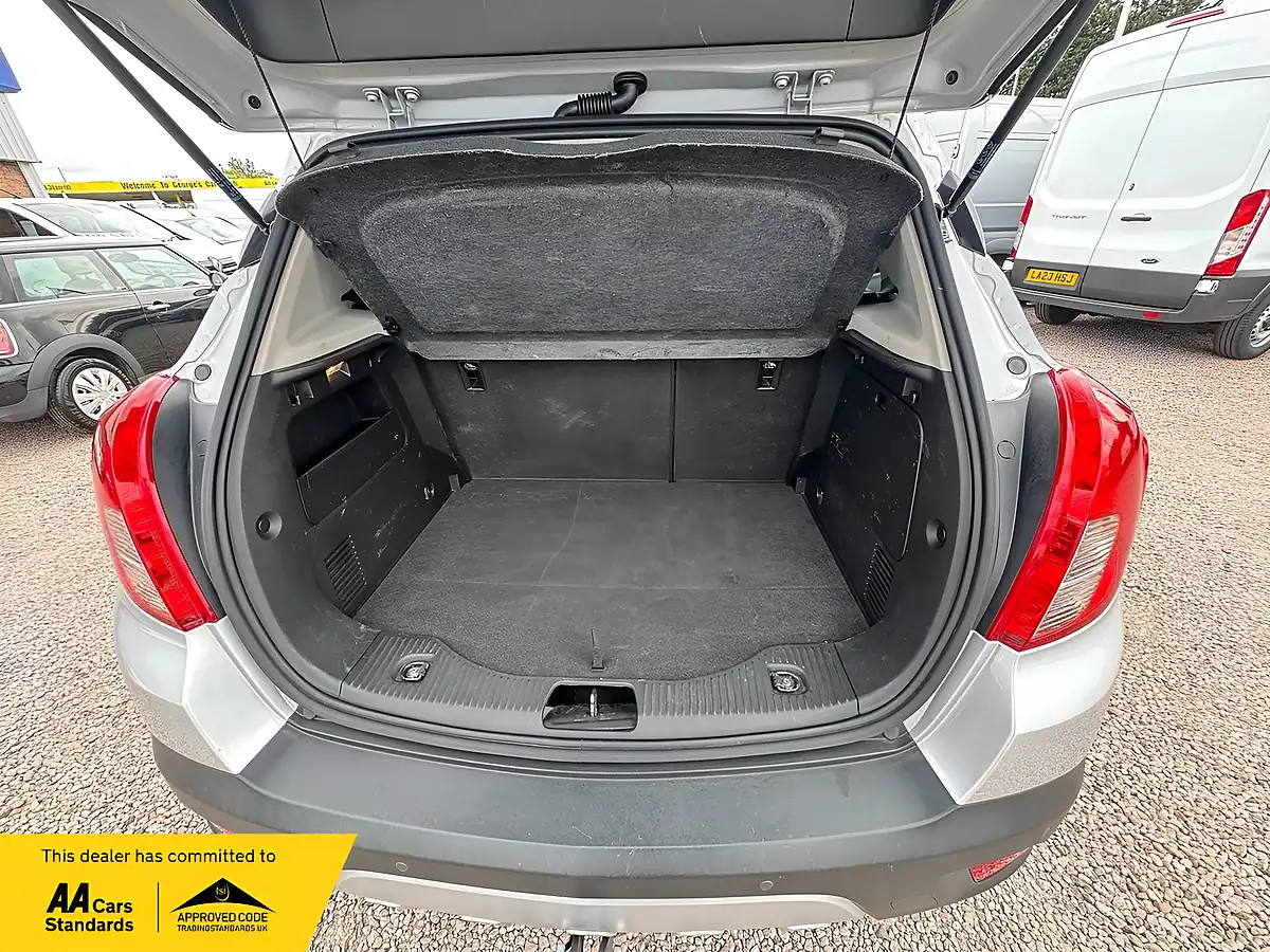 Used 2014 Vauxhall Mokka Se Silver - Interior and Exterior details 18