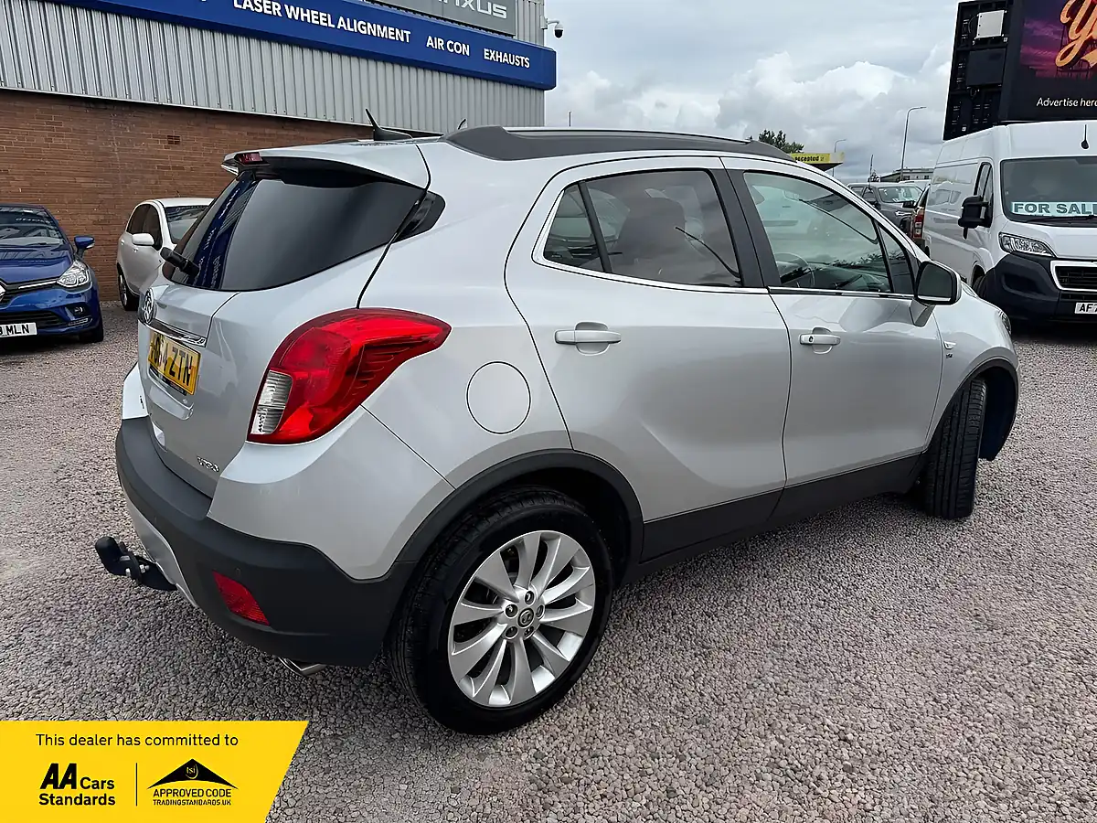 Used 2014 Vauxhall Mokka Se Silver - Interior and Exterior details 3