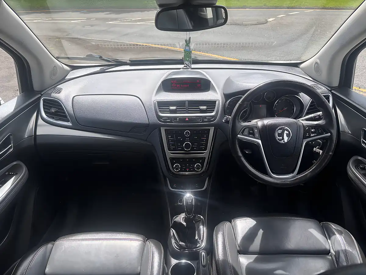 Used 2014 Vauxhall Mokka Se White - Interior and Exterior details 12