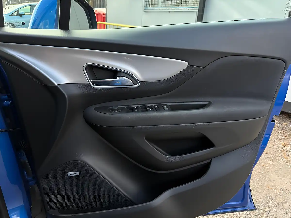 Used 2014 Vauxhall Mokka Tech Line Blue - Interior and Exterior details 17