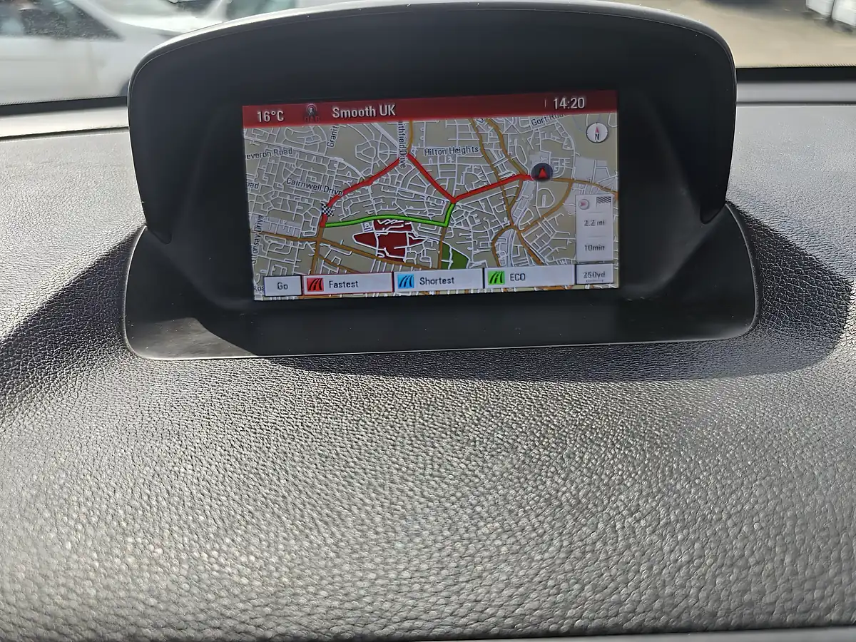 Used 2014 Vauxhall Mokka Tech Line White - Interior and Exterior details 15