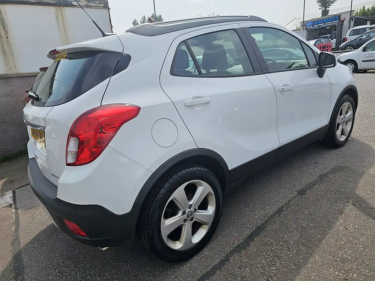 Used 2014 Vauxhall Mokka Tech Line White - Interior and Exterior details 5
