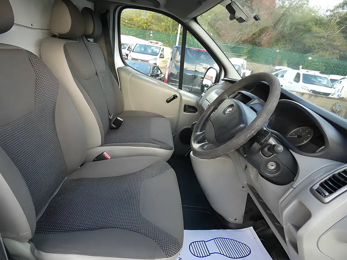 Used 2014 Vauxhall Vivaro 2700 L1H1 Swb White - Interior and Exterior details 2