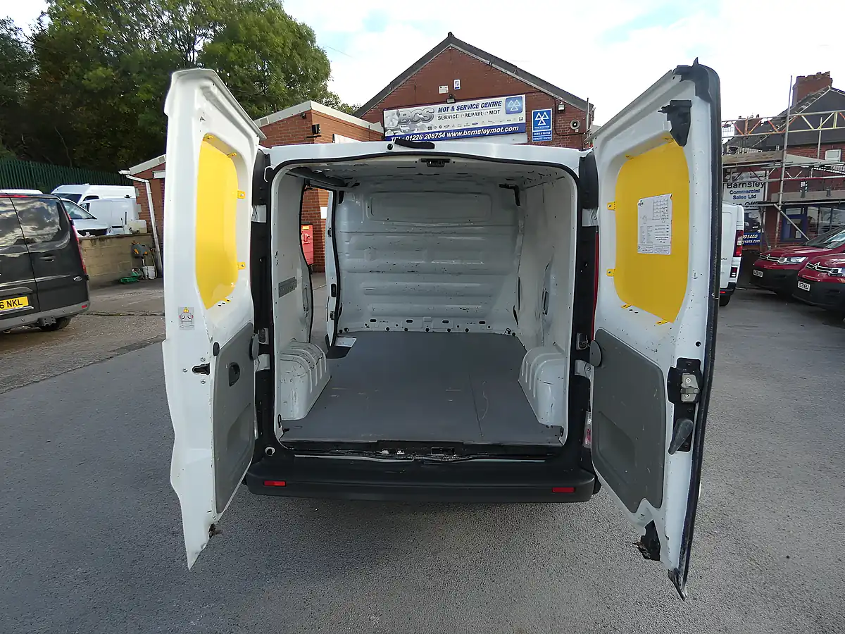Used 2014 Vauxhall Vivaro 2700 L1H1 Swb White - Interior and Exterior details 20
