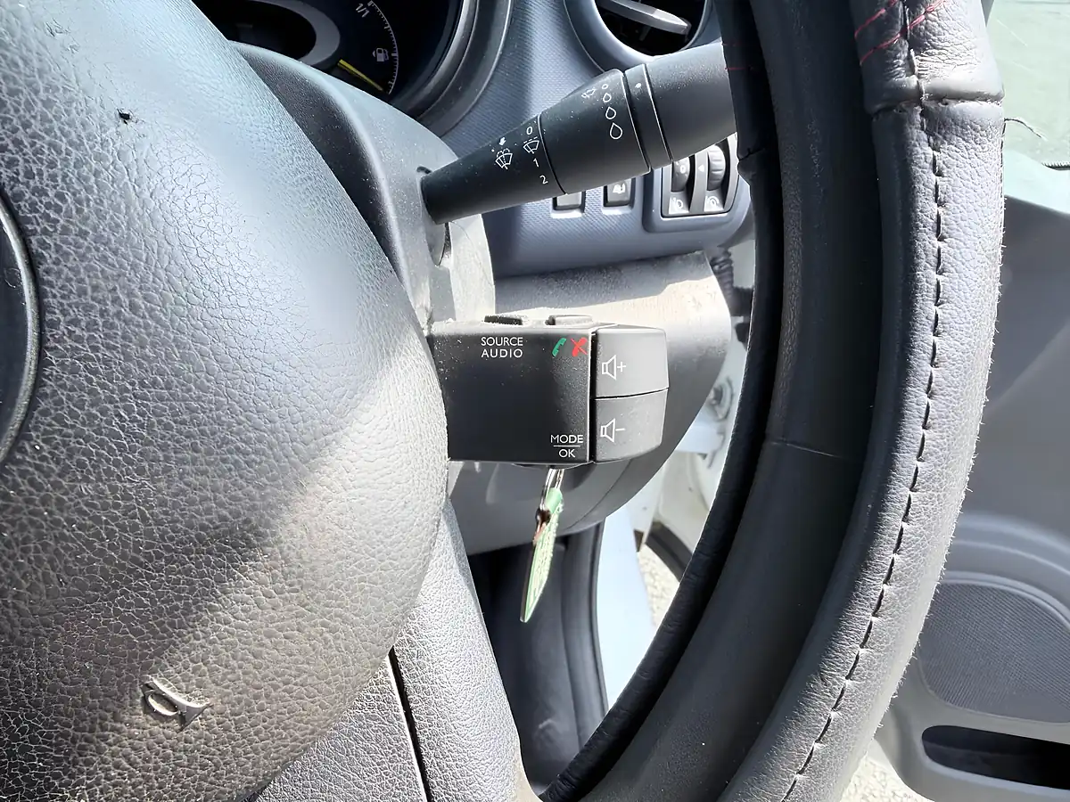 Used 2014 Vauxhall Vivaro L1 H1 White - Interior and Exterior details 13