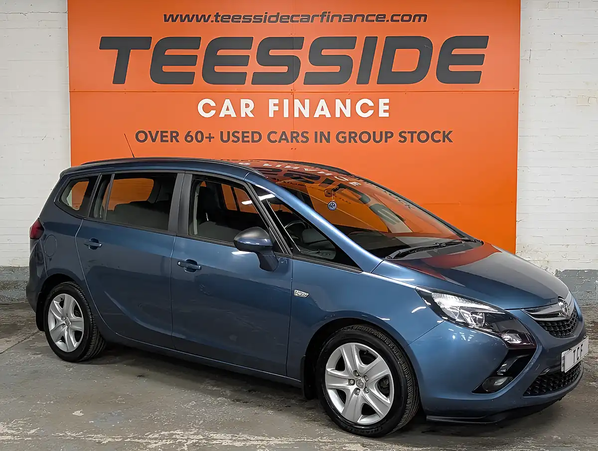 Used 2014 Vauxhall Zafira Tourer Exclusiv Blue - Front View