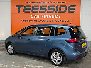 Used 2014 Vauxhall Zafira Tourer Exclusiv Blue - Interior and Exterior details 16