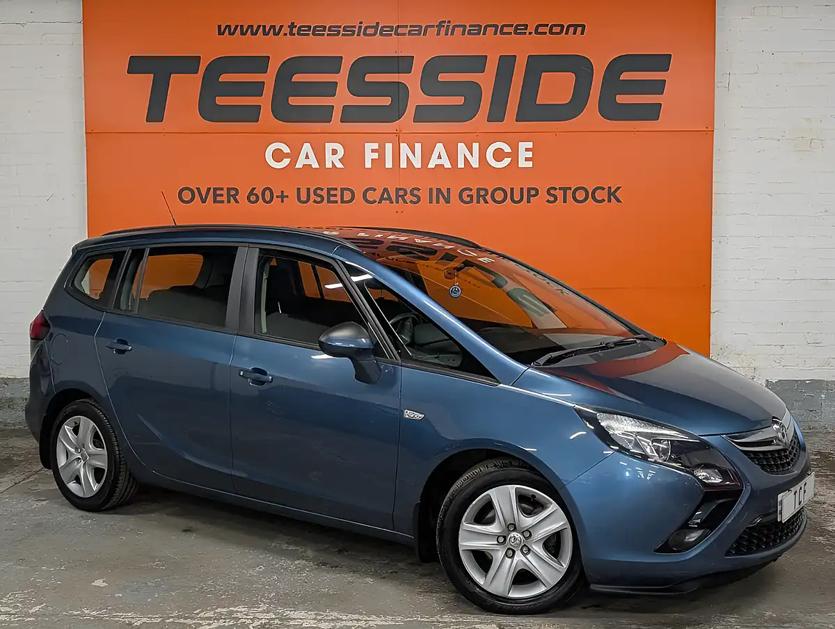 Used 2014 Vauxhall Zafira Tourer Exclusiv Blue - Interior and Exterior details 2