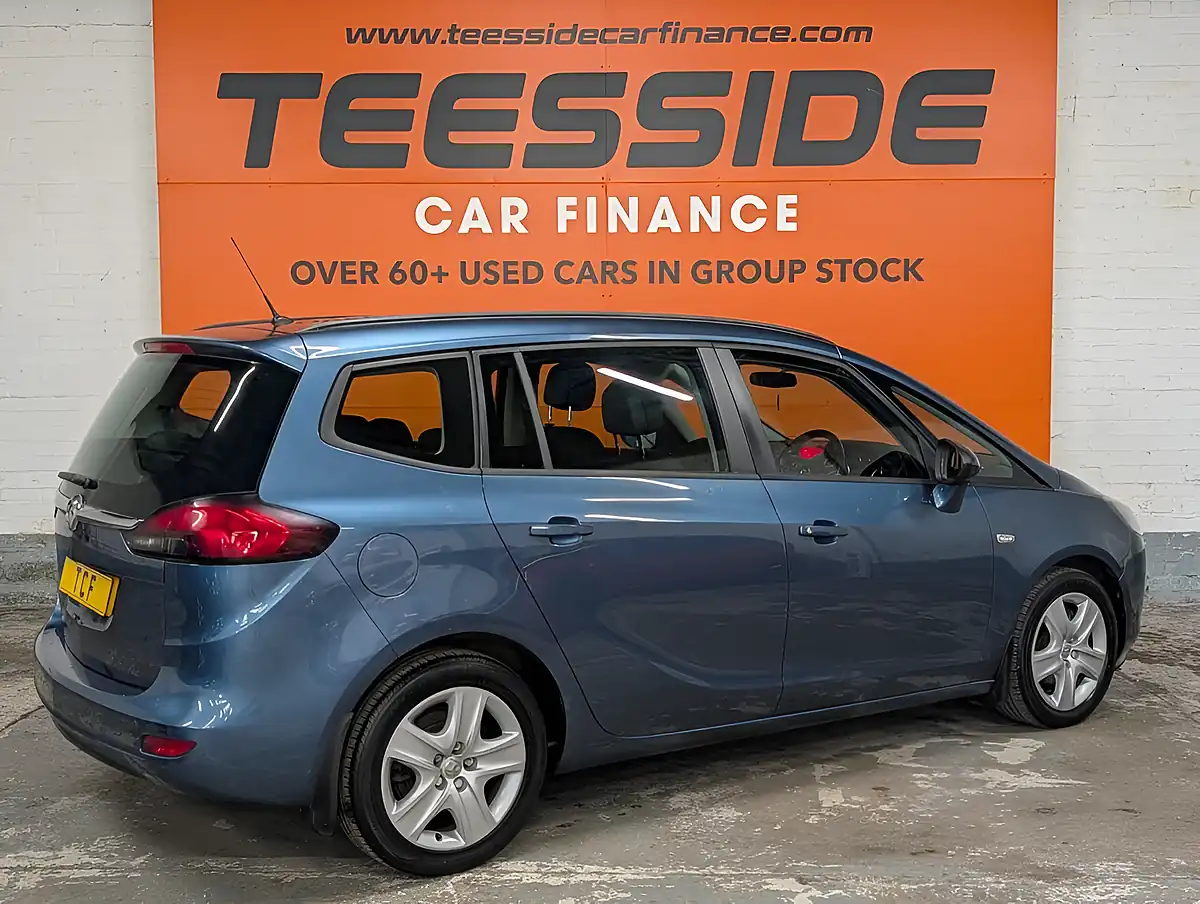 Used 2014 Vauxhall Zafira Tourer Exclusiv Blue - Interior and Exterior details 7