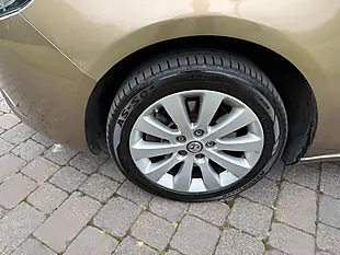Used 2014 Vauxhall Zafira Tourer Se Brown - Interior and Exterior details 12