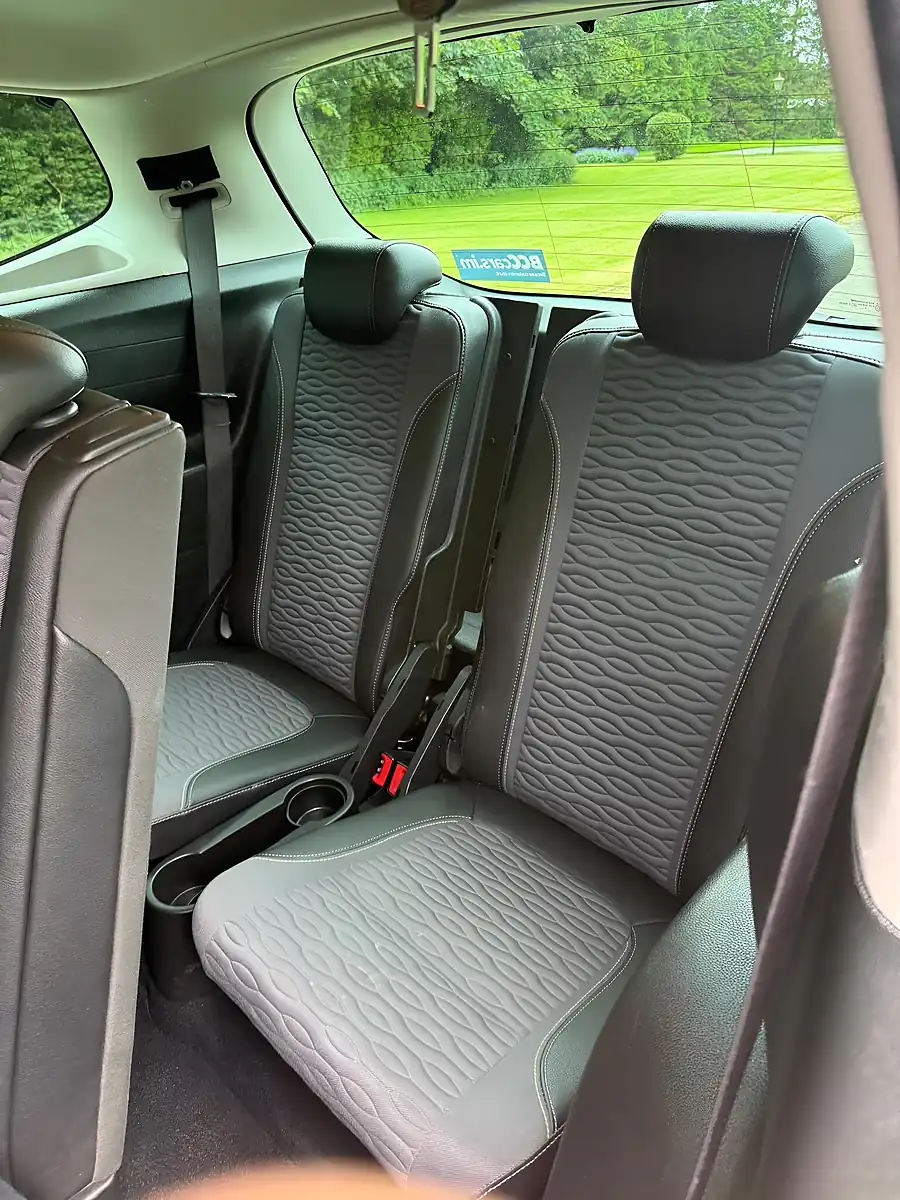 Used 2014 Vauxhall Zafira Tourer Se Brown - Interior and Exterior details 15