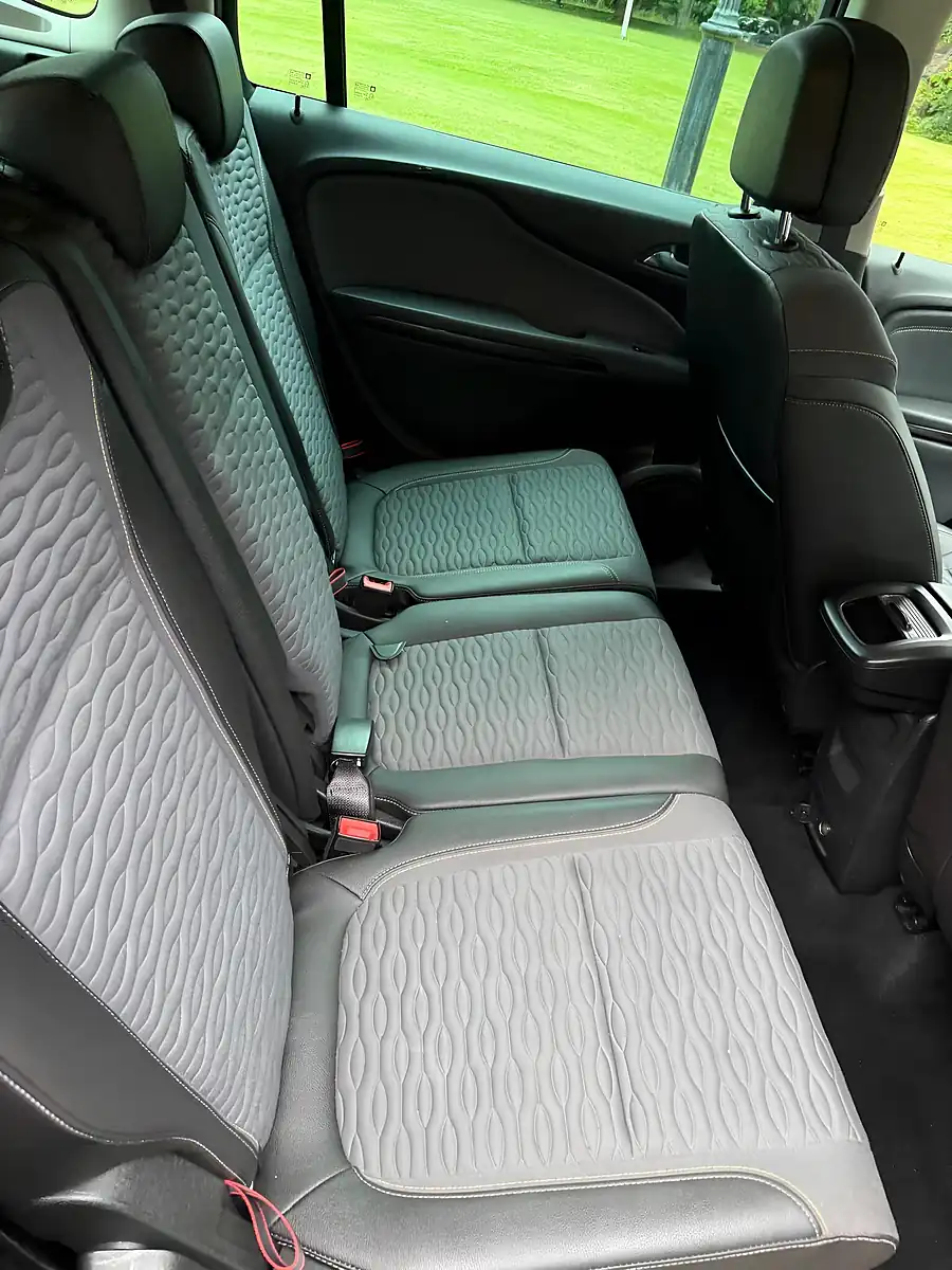 Used 2014 Vauxhall Zafira Tourer Se Brown - Interior and Exterior details 18