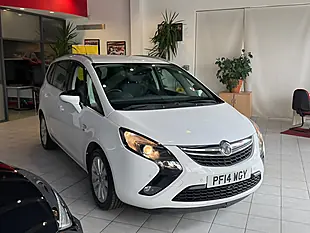 Used 2014 Vauxhall Zafira Tourer Se White - Interior and Exterior details 2