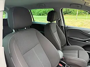 Used 2014 Vauxhall Zafira Tourer Sri Brown - Interior and Exterior details 16