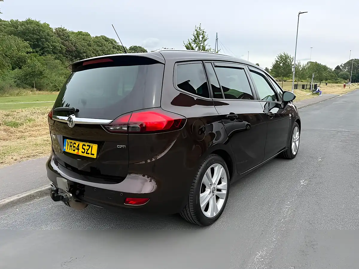 Used 2014 Vauxhall Zafira Tourer Sri Brown - Interior and Exterior details 2