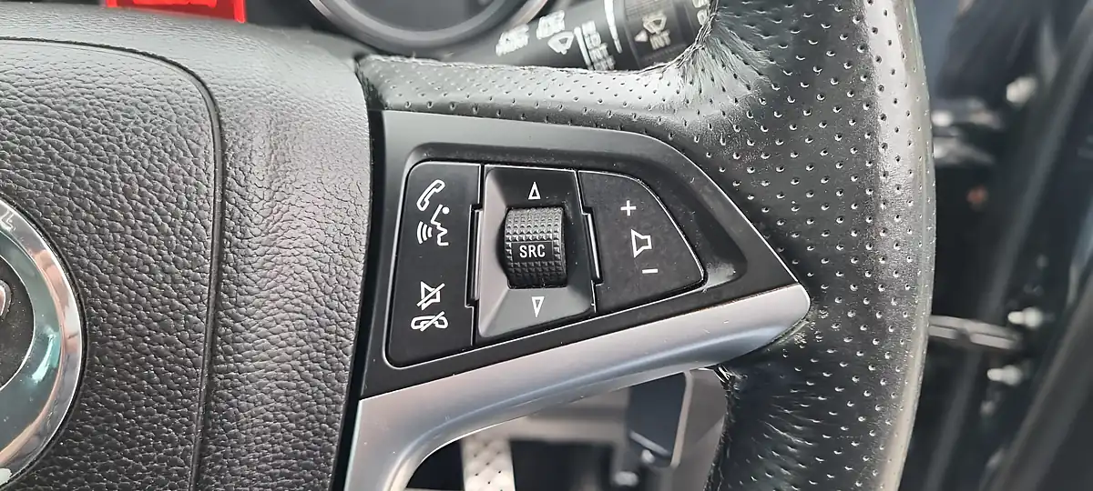 Used 2014 Vauxhall Zafira Tourer Sri Grey - Interior and Exterior details 12