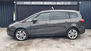 Used 2014 Vauxhall Zafira Tourer Sri Grey - Interior and Exterior details 7