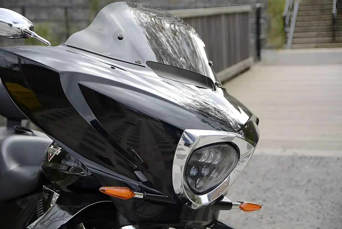 Used 2014 Victory Cross Country Black - Interior and Exterior details 11