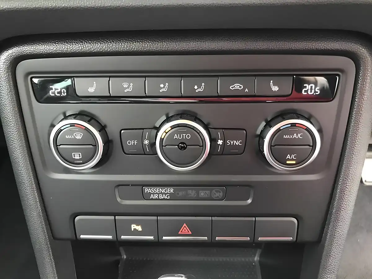 Used 2014 Volkswagen Beetle Coolstar Package White - Interior and Exterior details 14