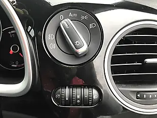 Used 2014 Volkswagen Beetle Coolstar Package White - Interior and Exterior details 17