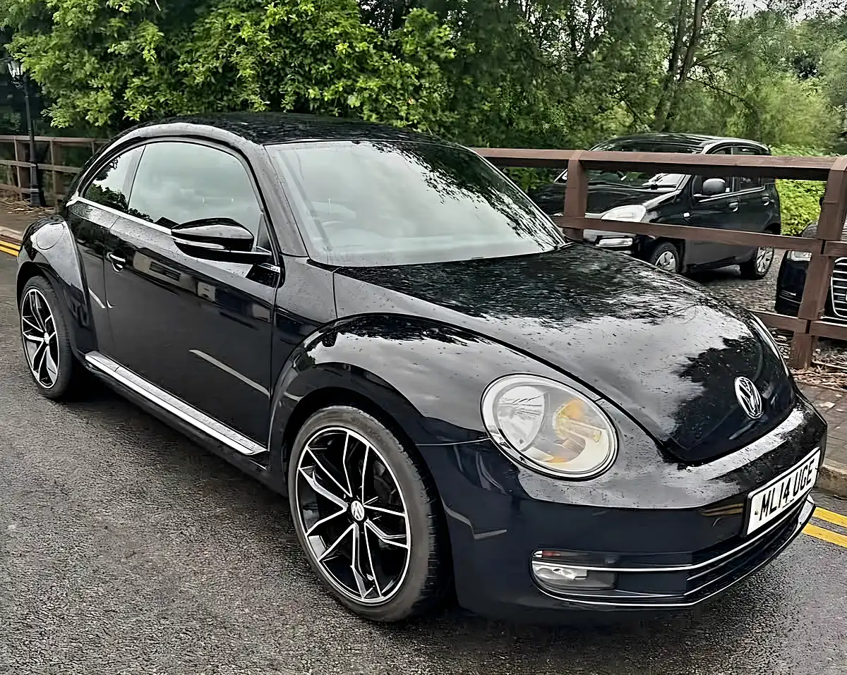 Used 2014 Volkswagen Beetle Design Black - Front View
