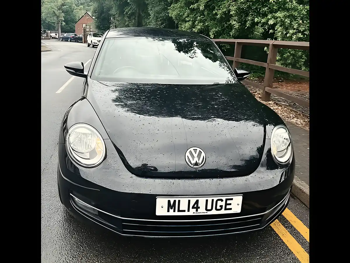 Used 2014 Volkswagen Beetle Design Black - Interior and Exterior details 16